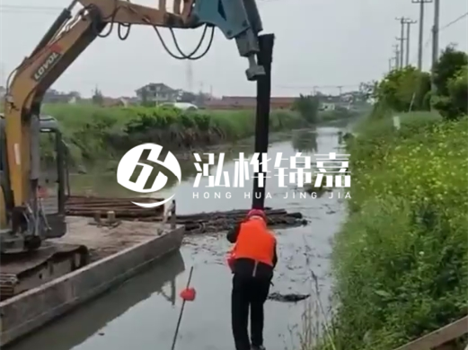 水挖打木樁專業(yè)團(tuán)隊(duì)泓樺錦嘉-最大可以打幾米的木樁？