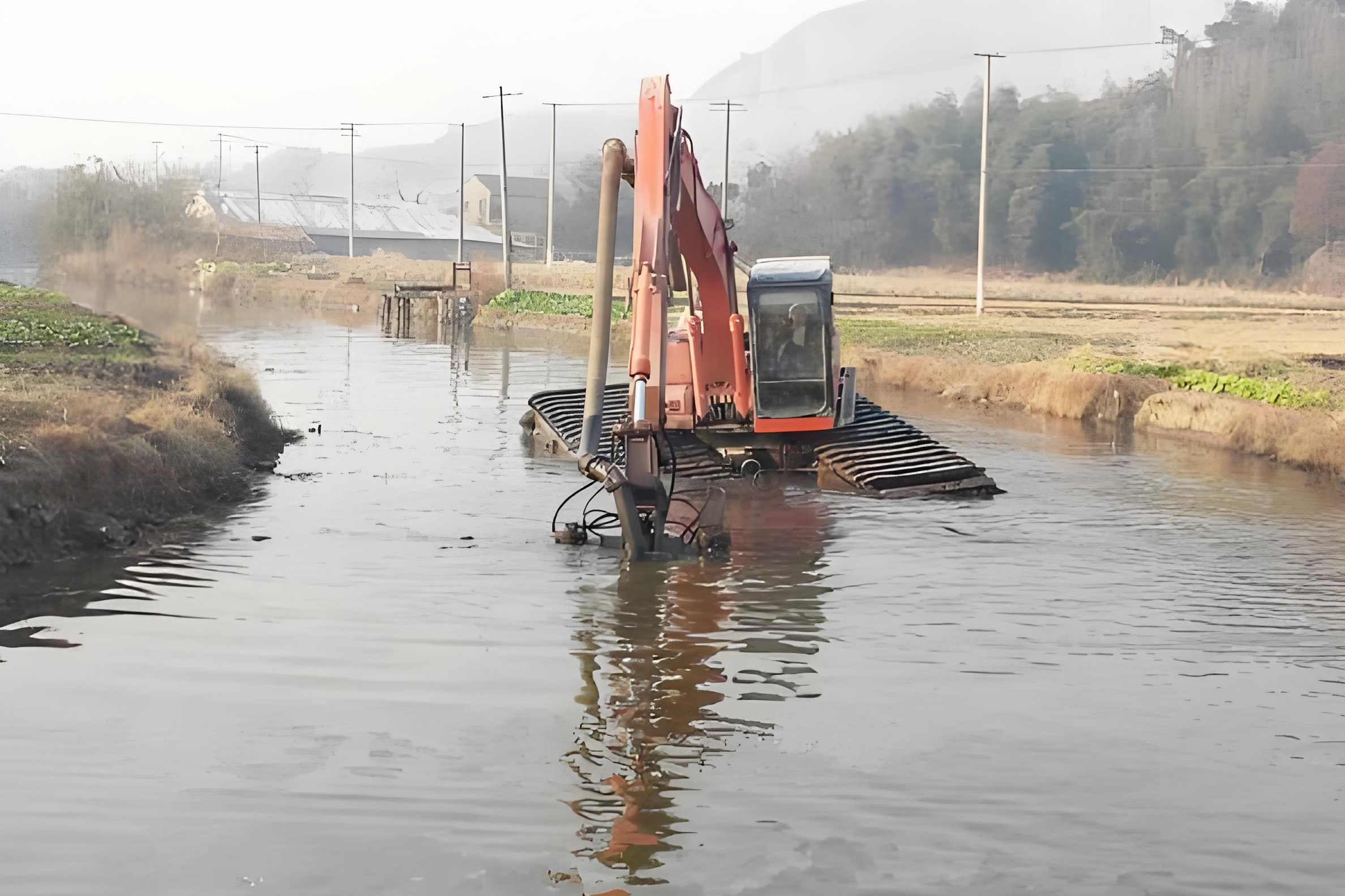 重慶渝中水上挖機(jī)清淤隊 - 魚塘清淤的成本大概是多少？